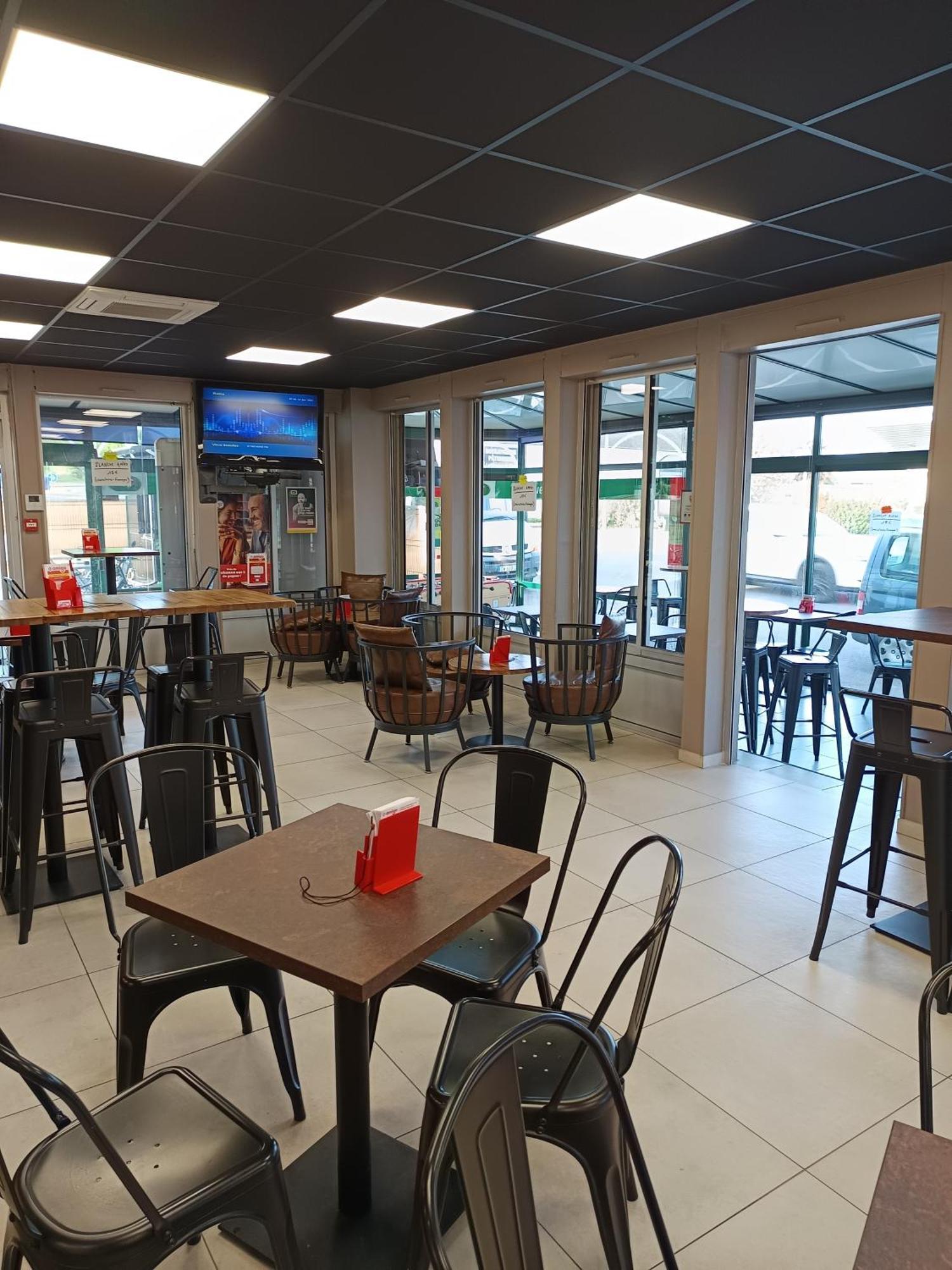 Le Relais Du Velors Hotell Beaumont-en-Véron Exteriör bild